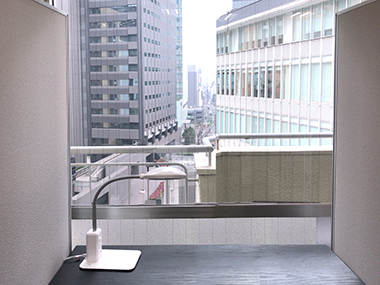 自習室しんじゅく　室内の様子